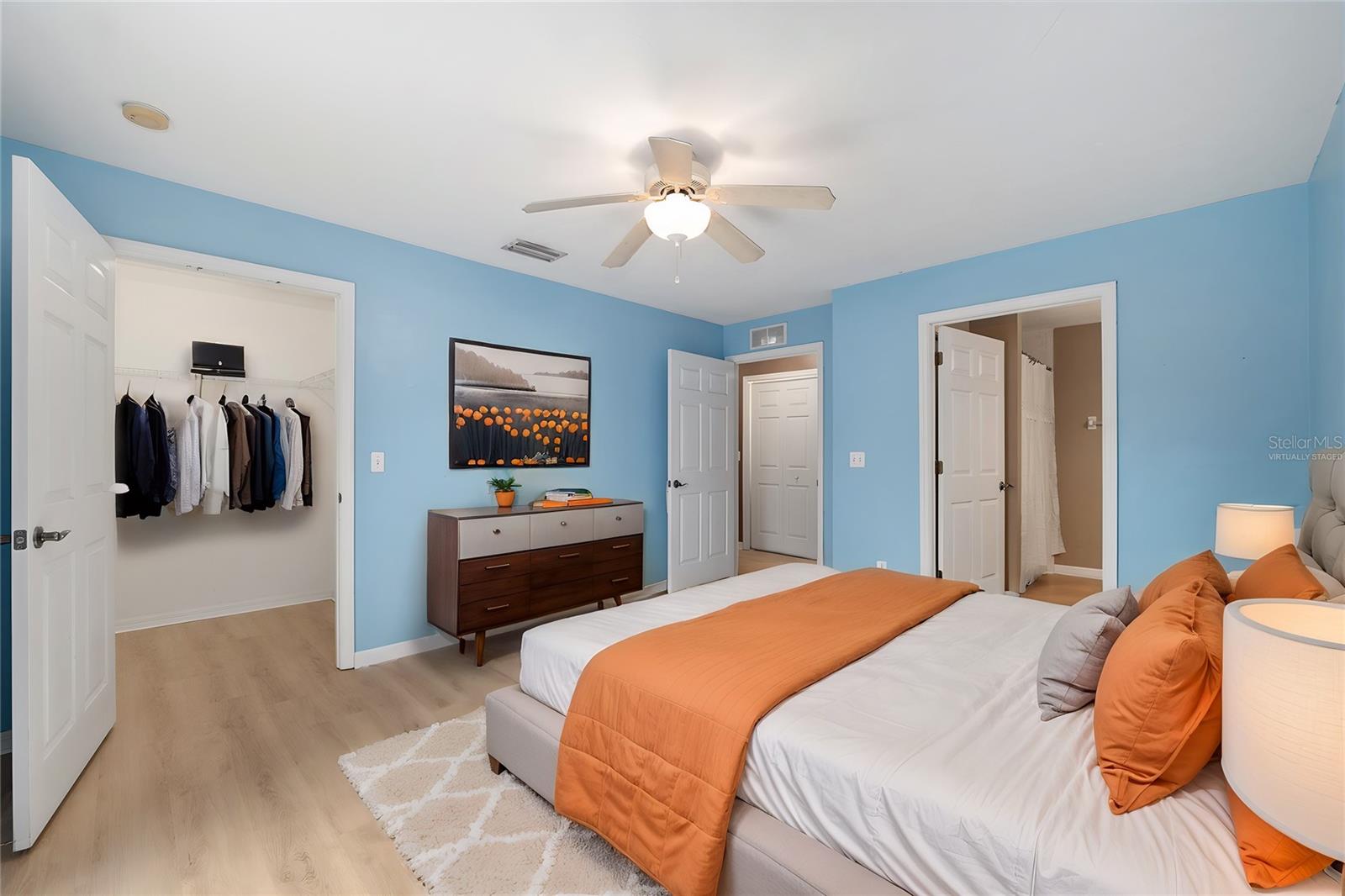 4215 SW 31ST DR #204, GAINESVILLE, FL, 32608