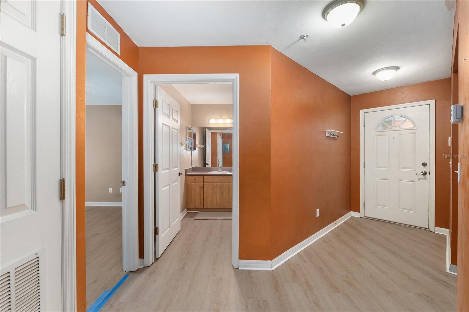 4215 SW 31ST DR #204, GAINESVILLE, FL, 32608
