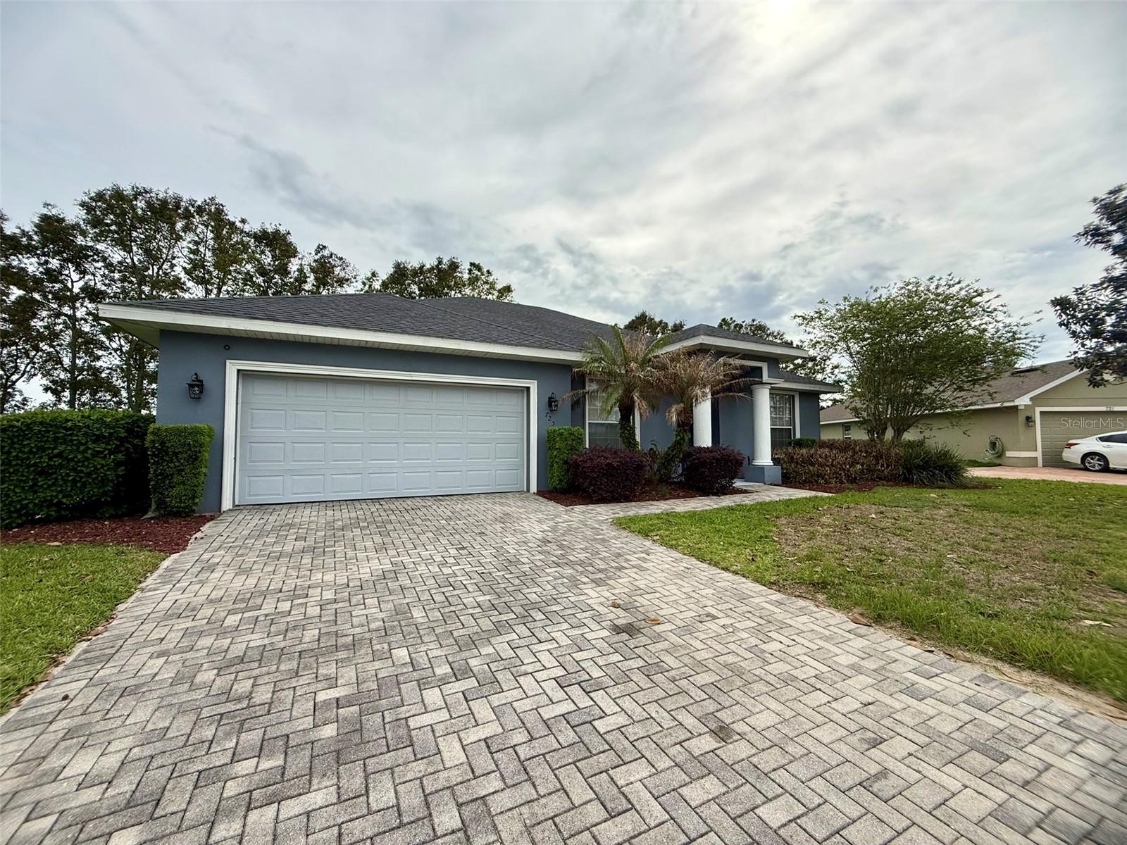 725 COUNTRY WALK CV, EAGLE LAKE, FL, 33839