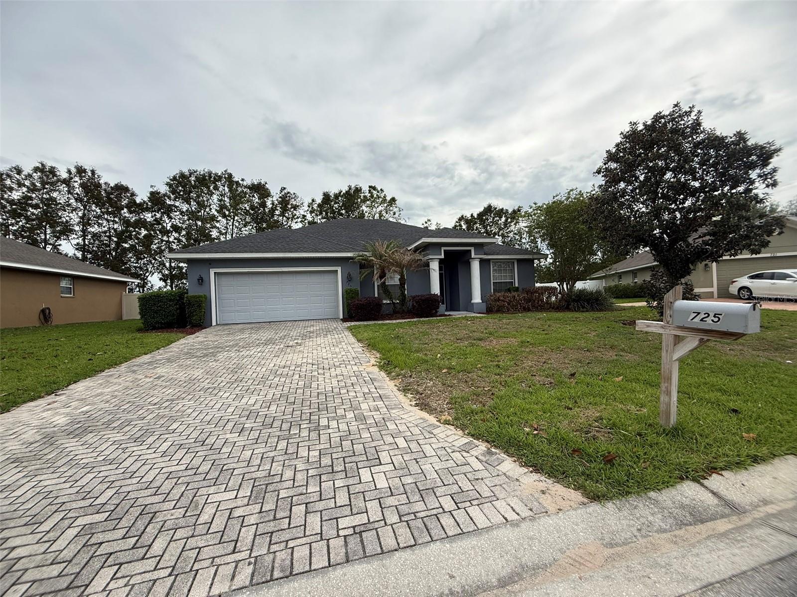 725 COUNTRY WALK CV, EAGLE LAKE, FL, 33839