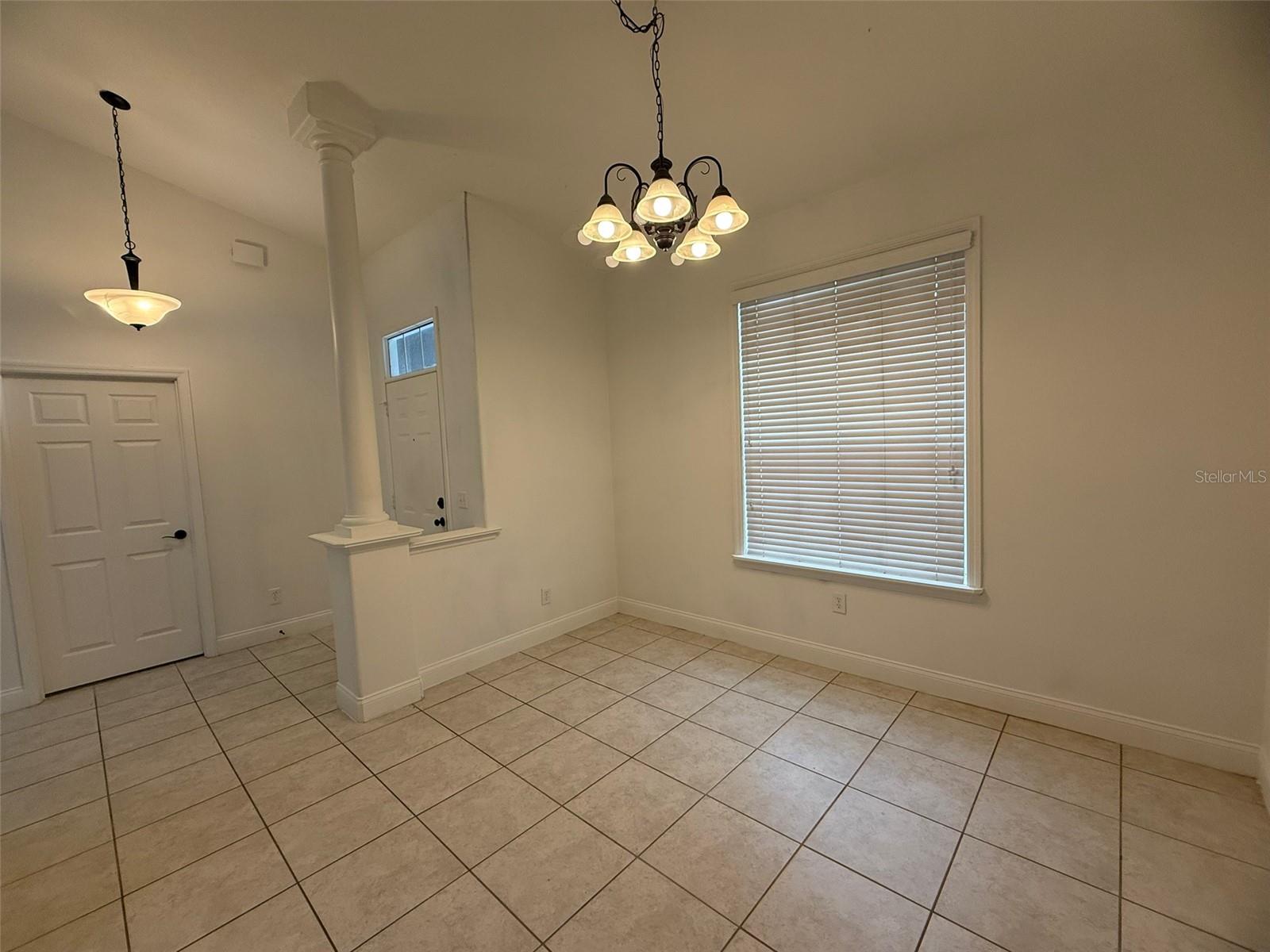 725 COUNTRY WALK CV, EAGLE LAKE, FL, 33839