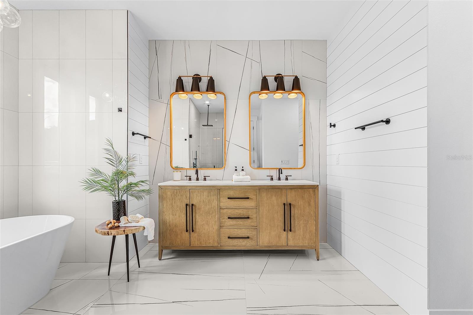 260 LONG MEADOW LN, ROTONDA WEST, FL, 33947