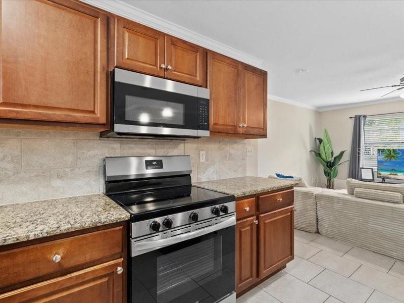 2226 FAIRFIELD AVE, SARASOTA, FL, 34232