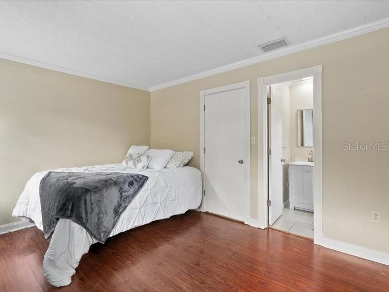 2226 FAIRFIELD AVE, SARASOTA, FL, 34232