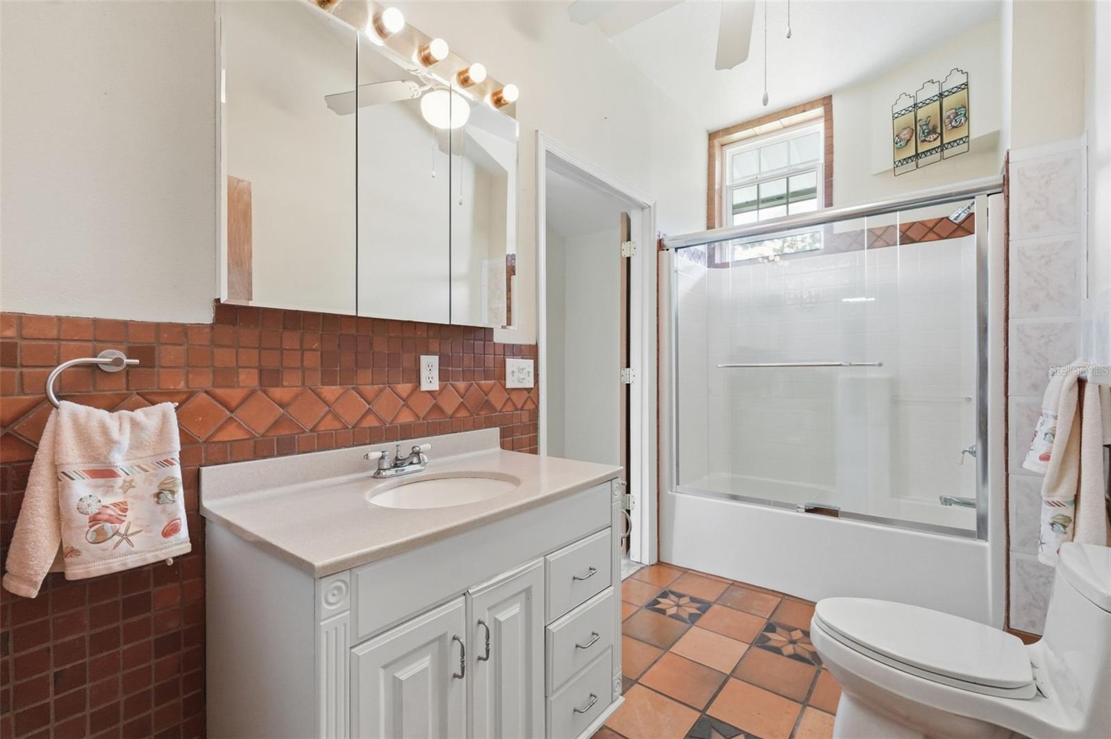 585 SELLARS DR, LAKE ALFRED, FL, 33850