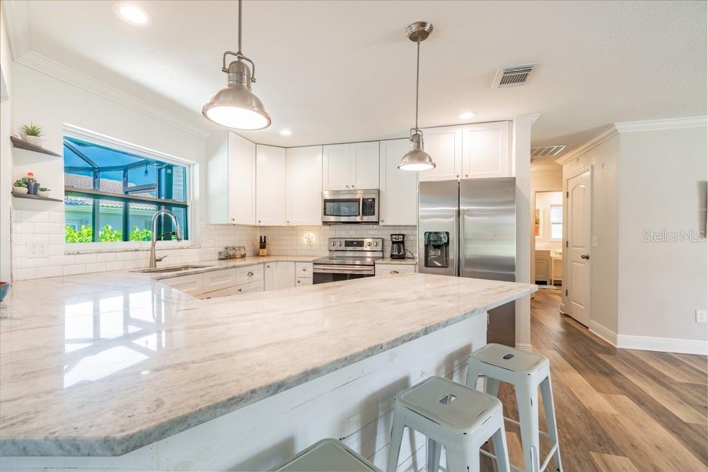 1219 VILLAGE GREEN PKWY, BRADENTON, FL, 34209