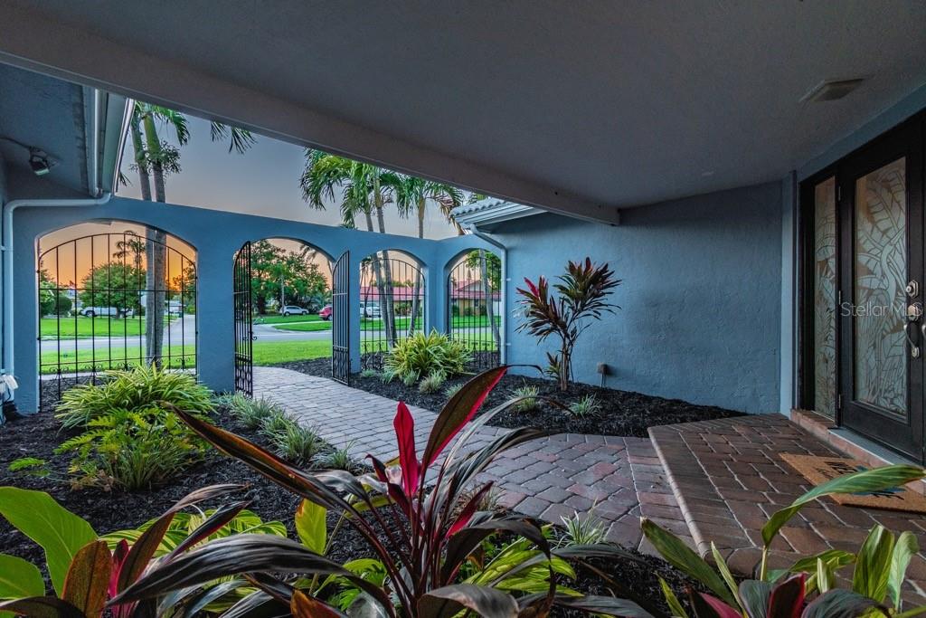 1219 VILLAGE GREEN PKWY, BRADENTON, FL, 34209