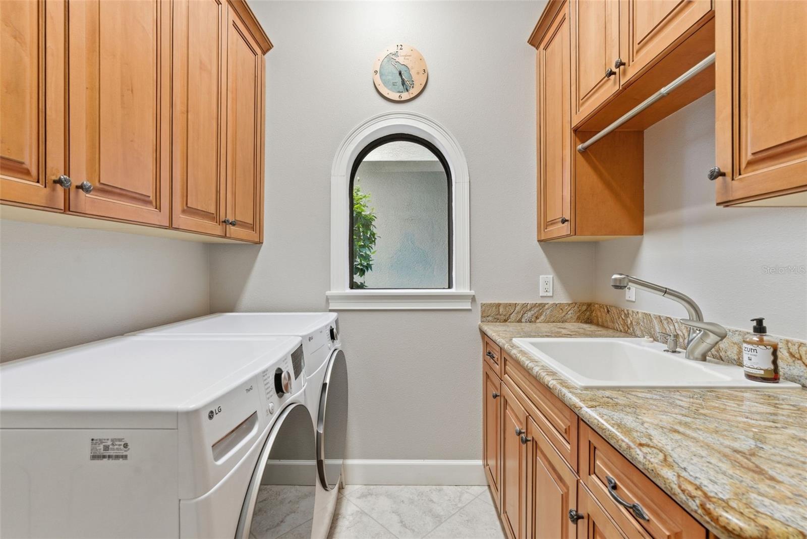 8832 ENCLAVE CT, SARASOTA, FL, 34238