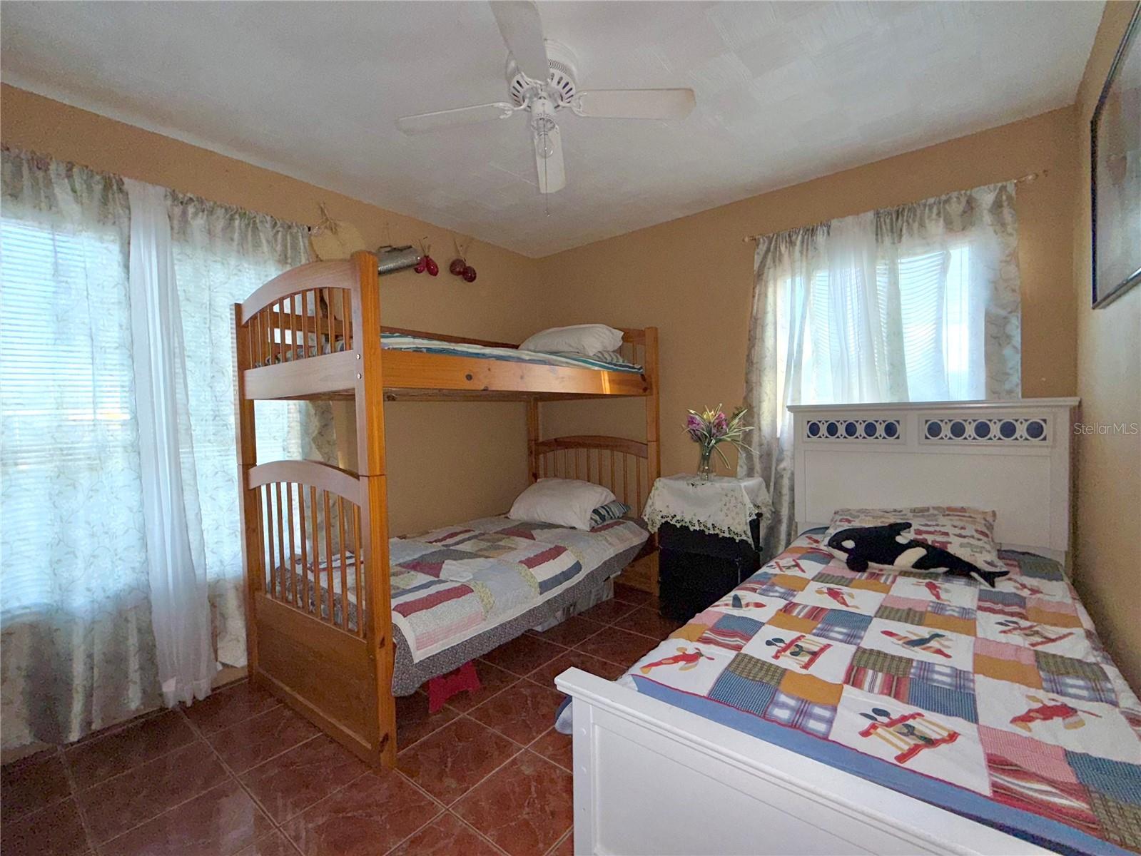 5828 HARCOURT AVE, ORLANDO, FL, 32839