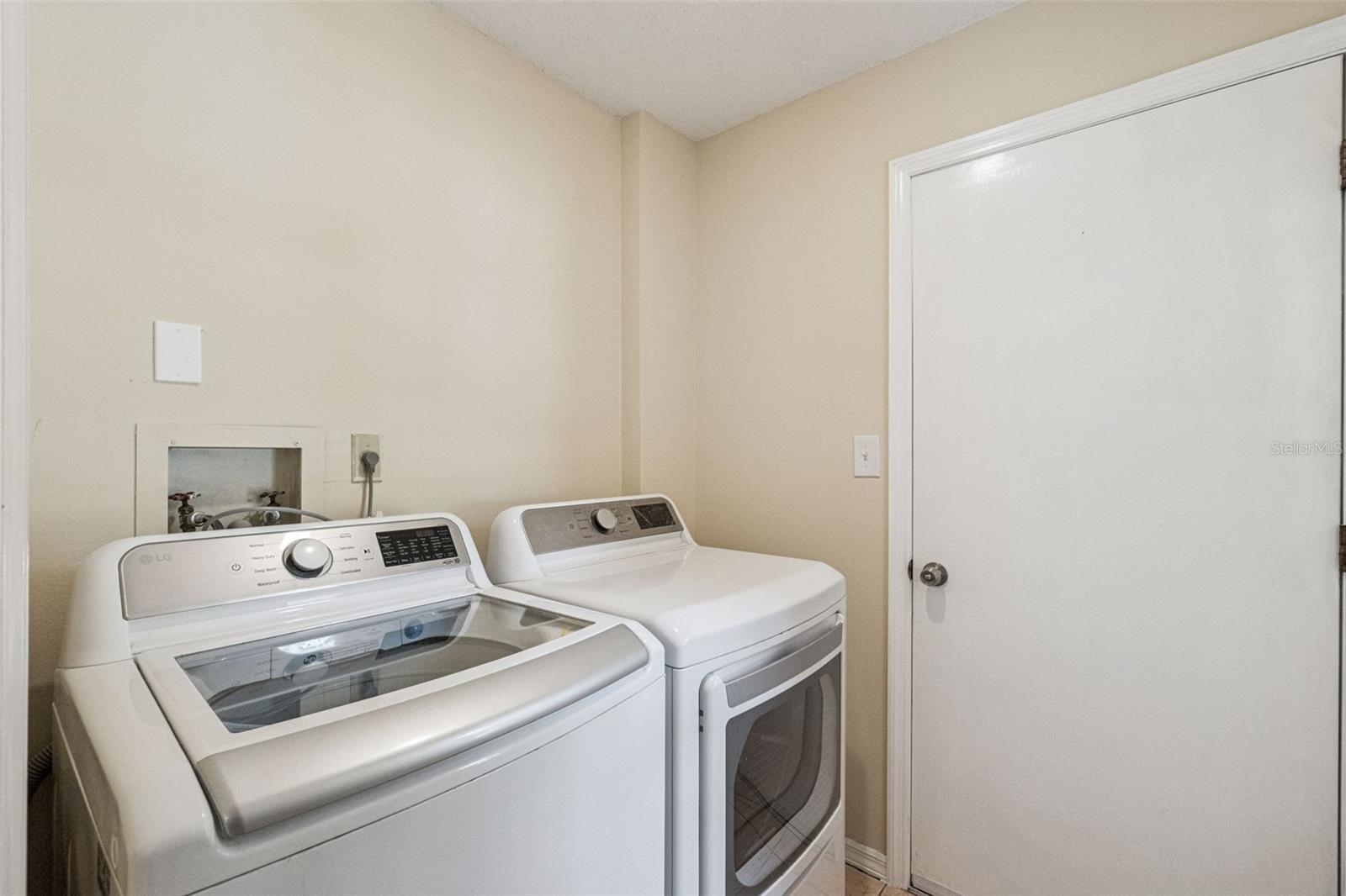 4136 TALL TREE DR, ORLANDO, FL, 32810