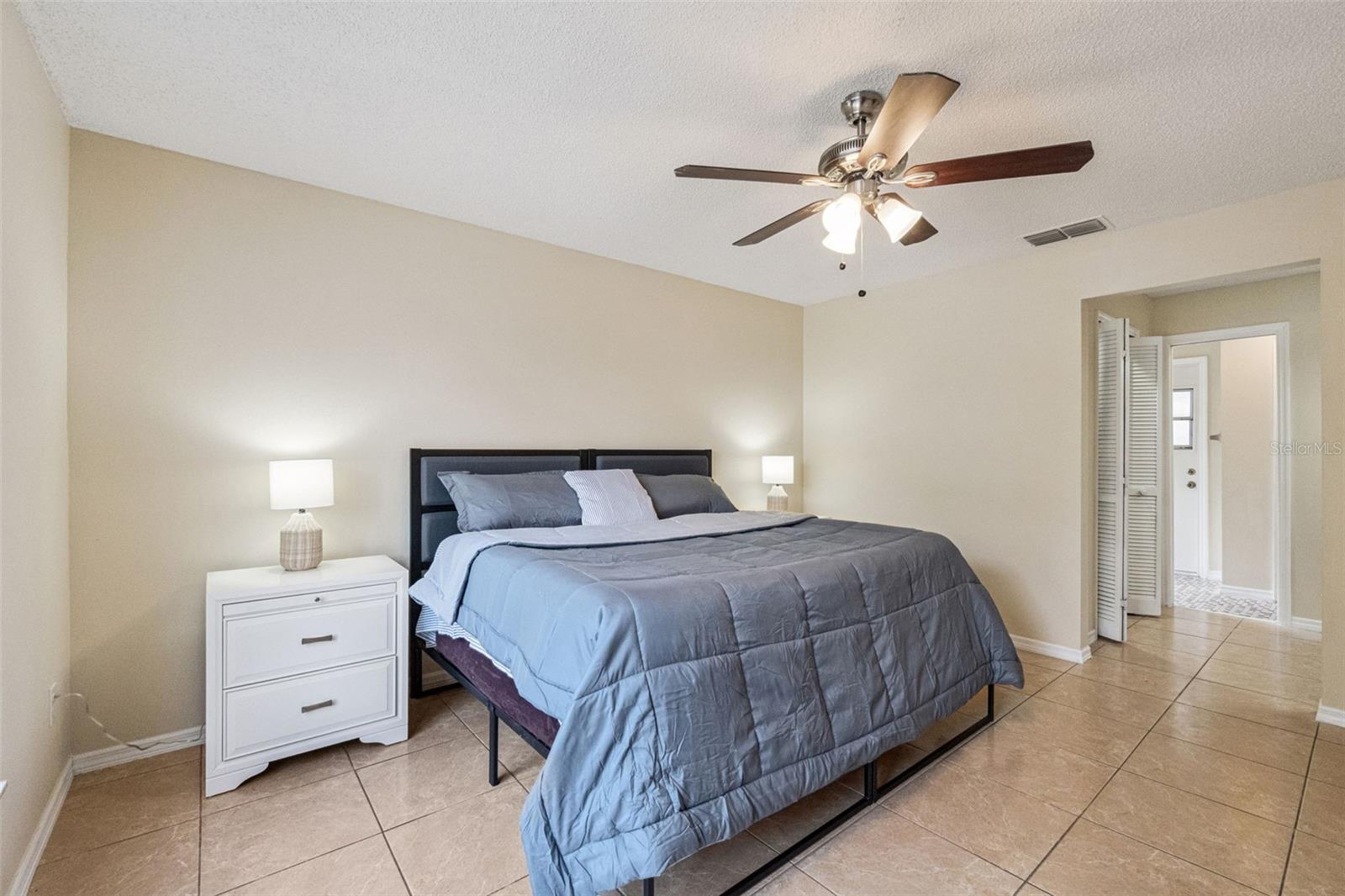 4136 TALL TREE DR, ORLANDO, FL, 32810
