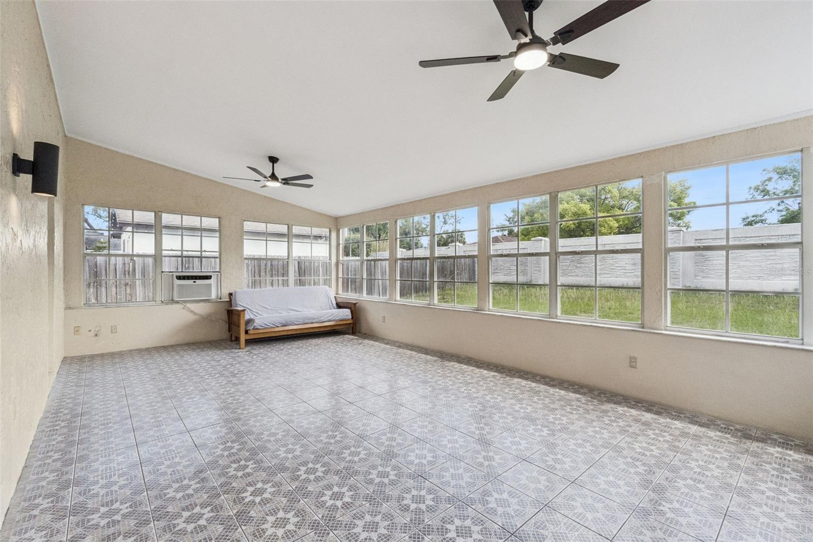 4136 TALL TREE DR, ORLANDO, FL, 32810