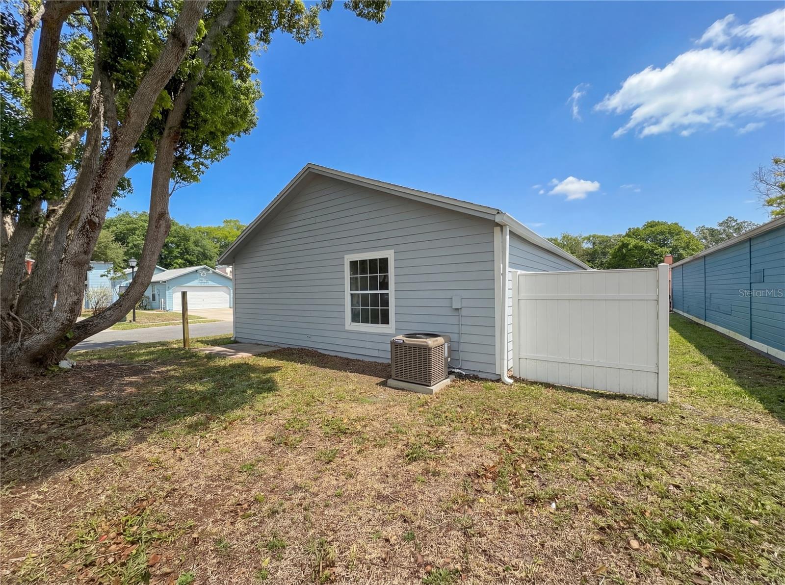 2000 PLAINFIELD DR, ORLANDO, FL, 32812