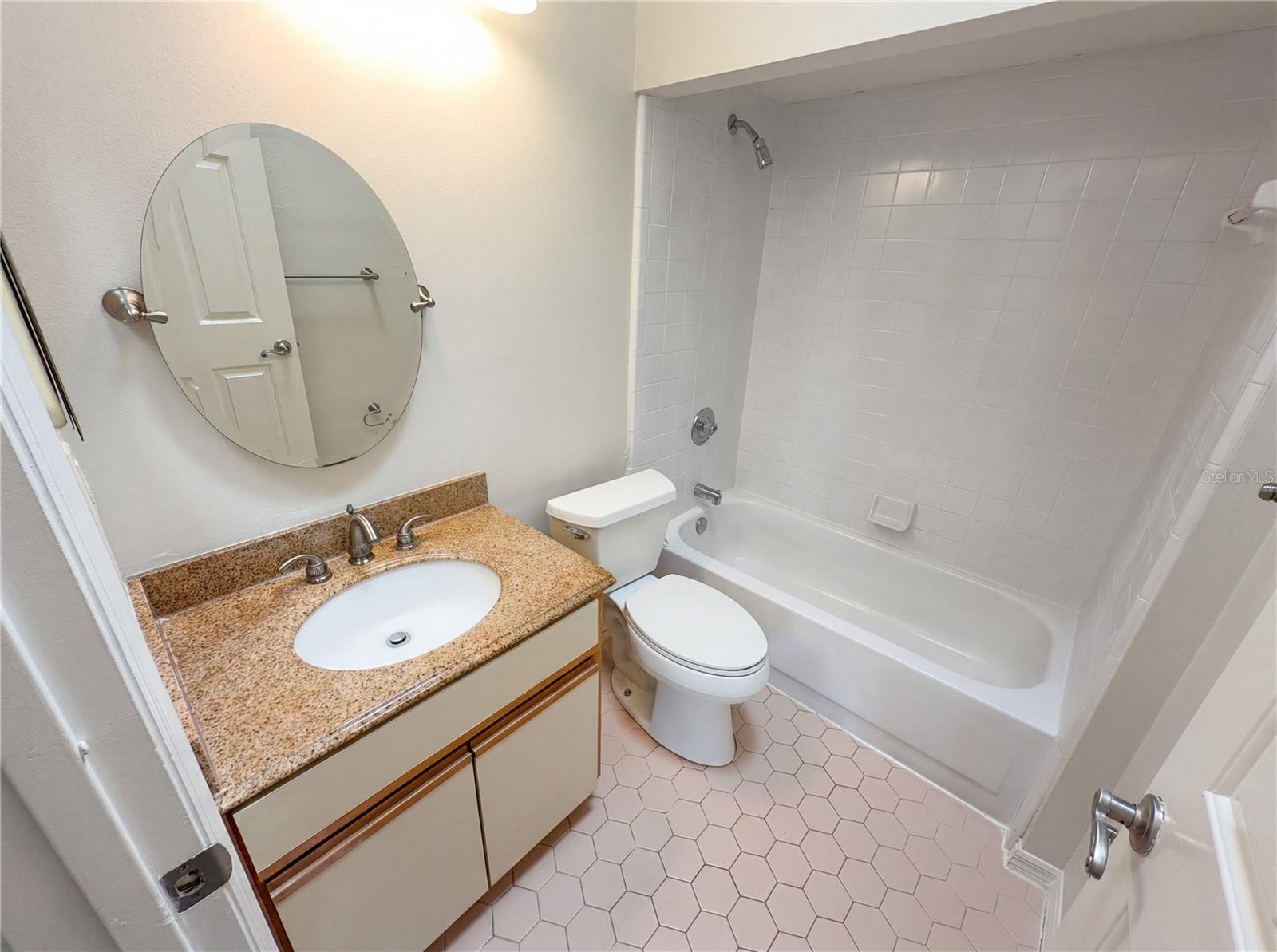 2000 PLAINFIELD DR, ORLANDO, FL, 32812
