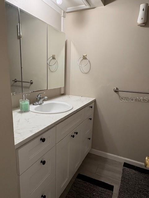 2037 SUNSET GROVE LN, CLEARWATER, FL, 33765