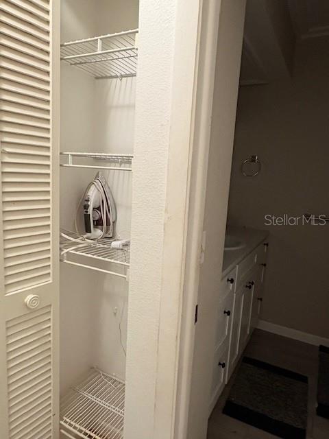 2037 SUNSET GROVE LN, CLEARWATER, FL, 33765