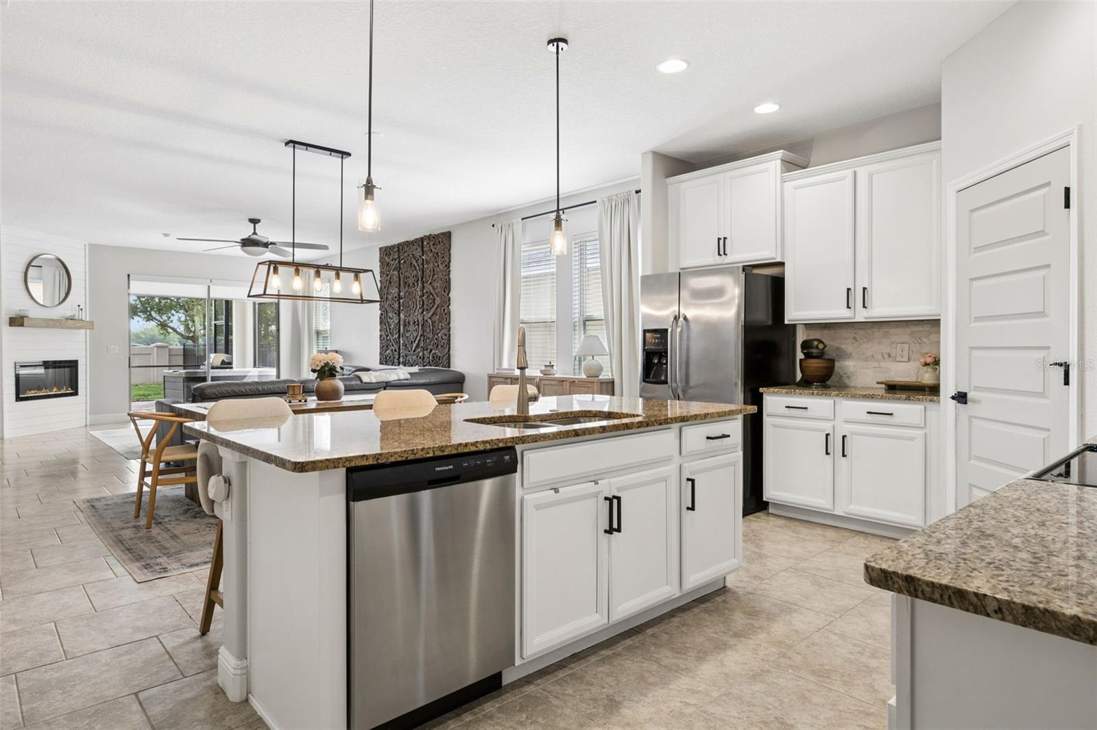 8275 BAYVIEW CROSSING DR DR, WINTER GARDEN, FL, 34787