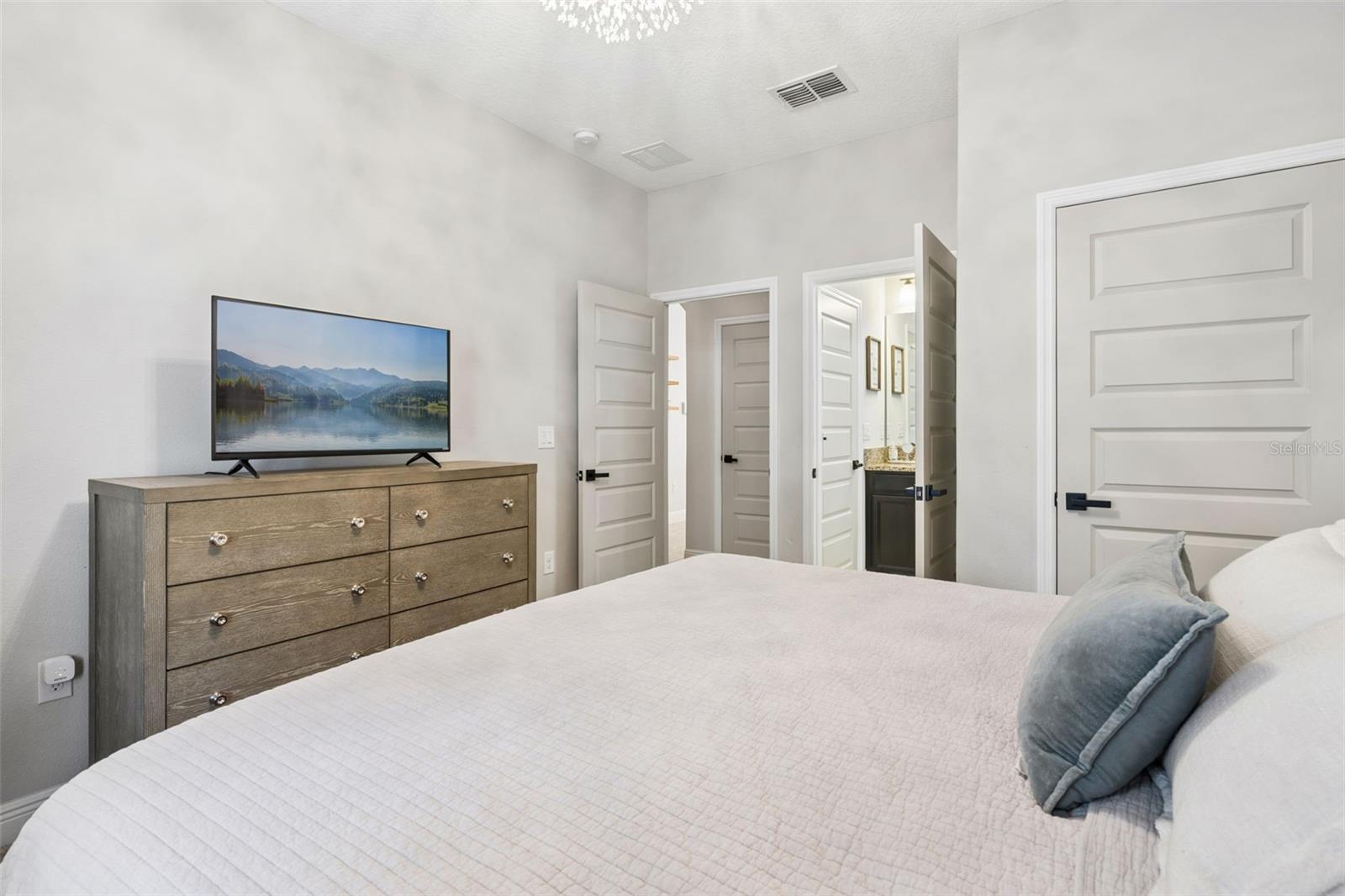 8275 BAYVIEW CROSSING DR DR, WINTER GARDEN, FL, 34787