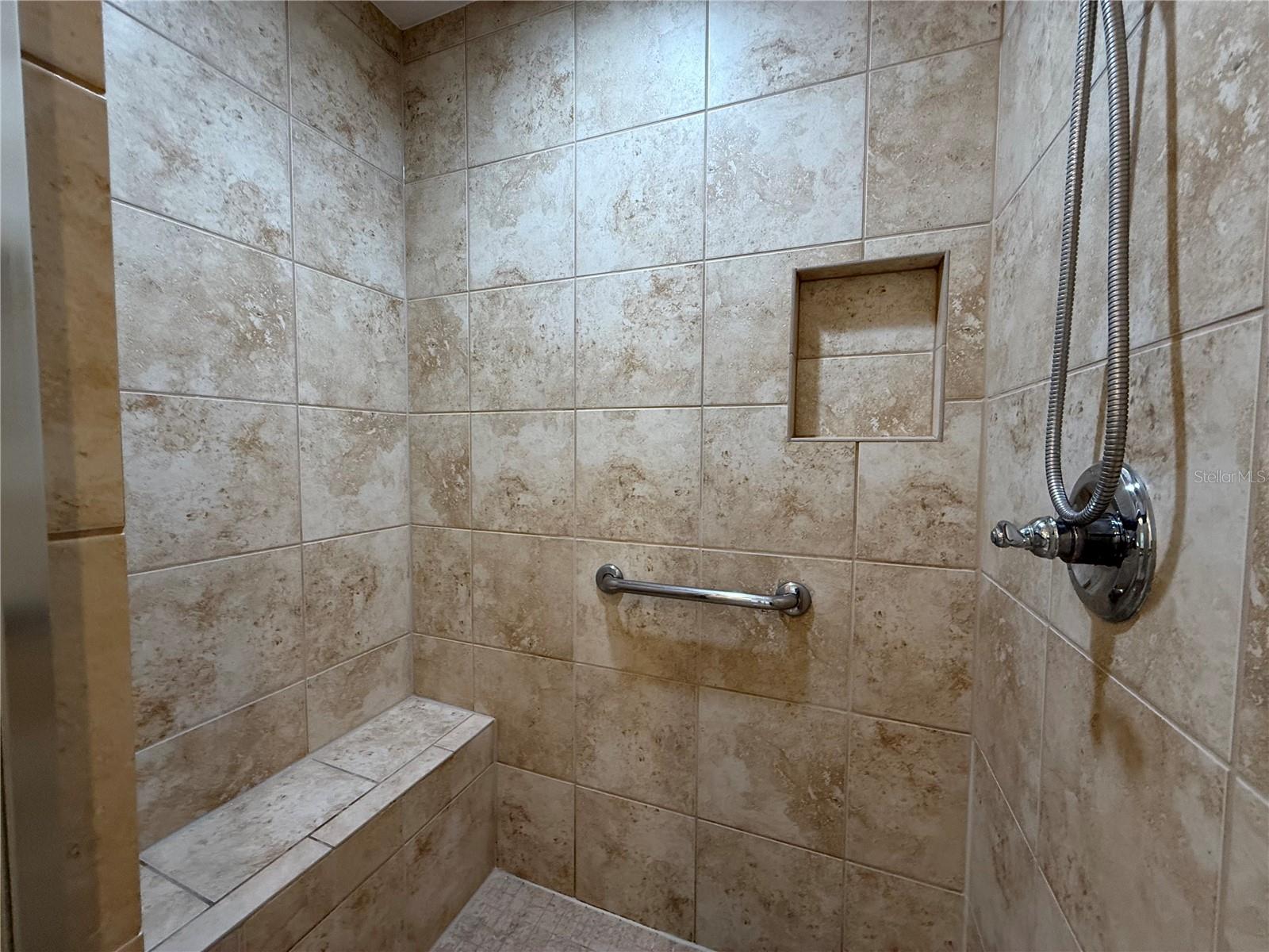 3135 BURNS DR, THE VILLAGES, FL, 32163