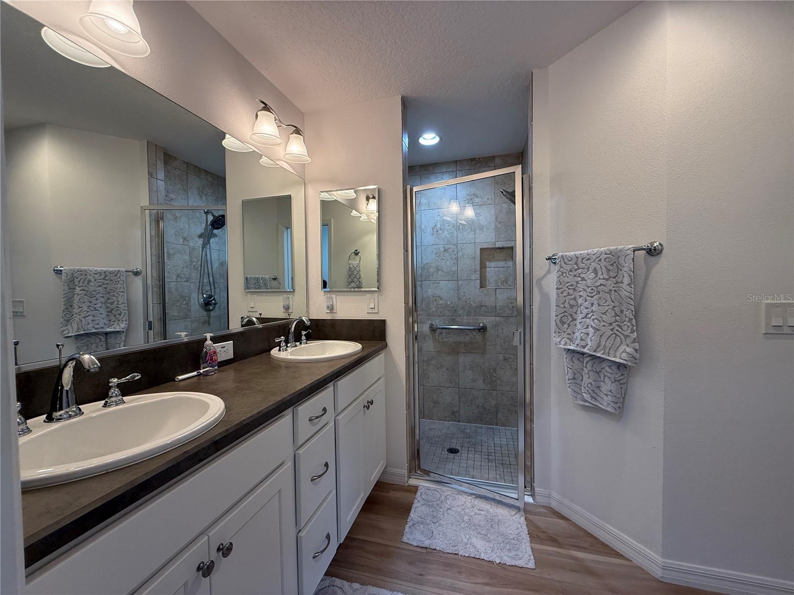 3135 BURNS DR, THE VILLAGES, FL, 32163