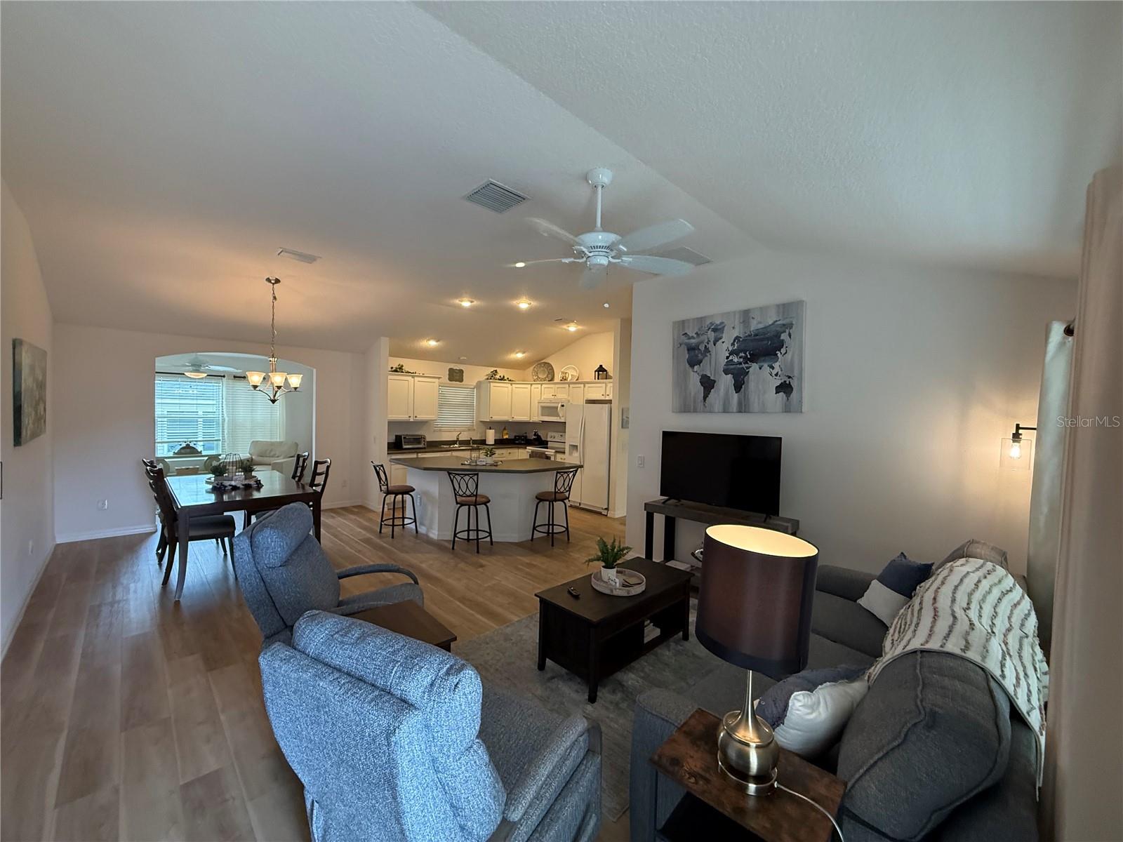 3135 BURNS DR, THE VILLAGES, FL, 32163