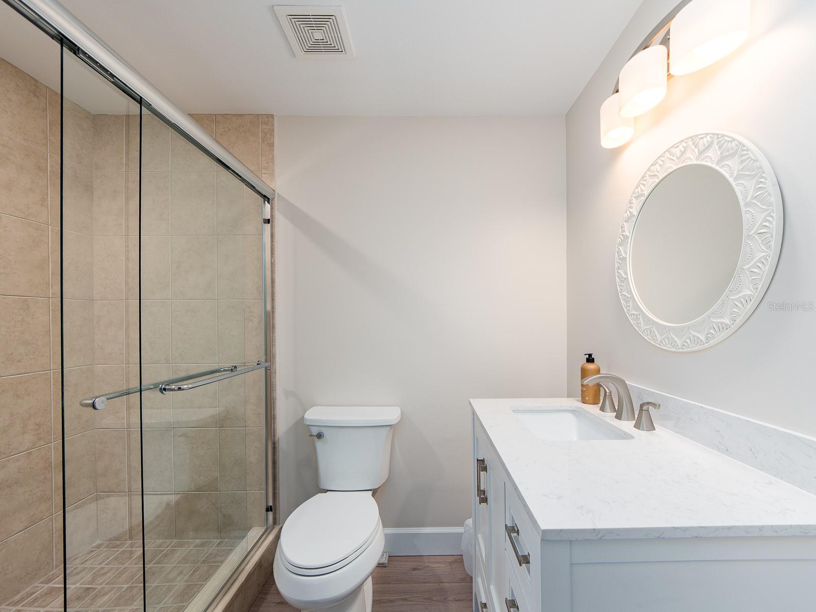 1370 GULF BLVD #402, CLEARWATER BEACH, FL, 33767