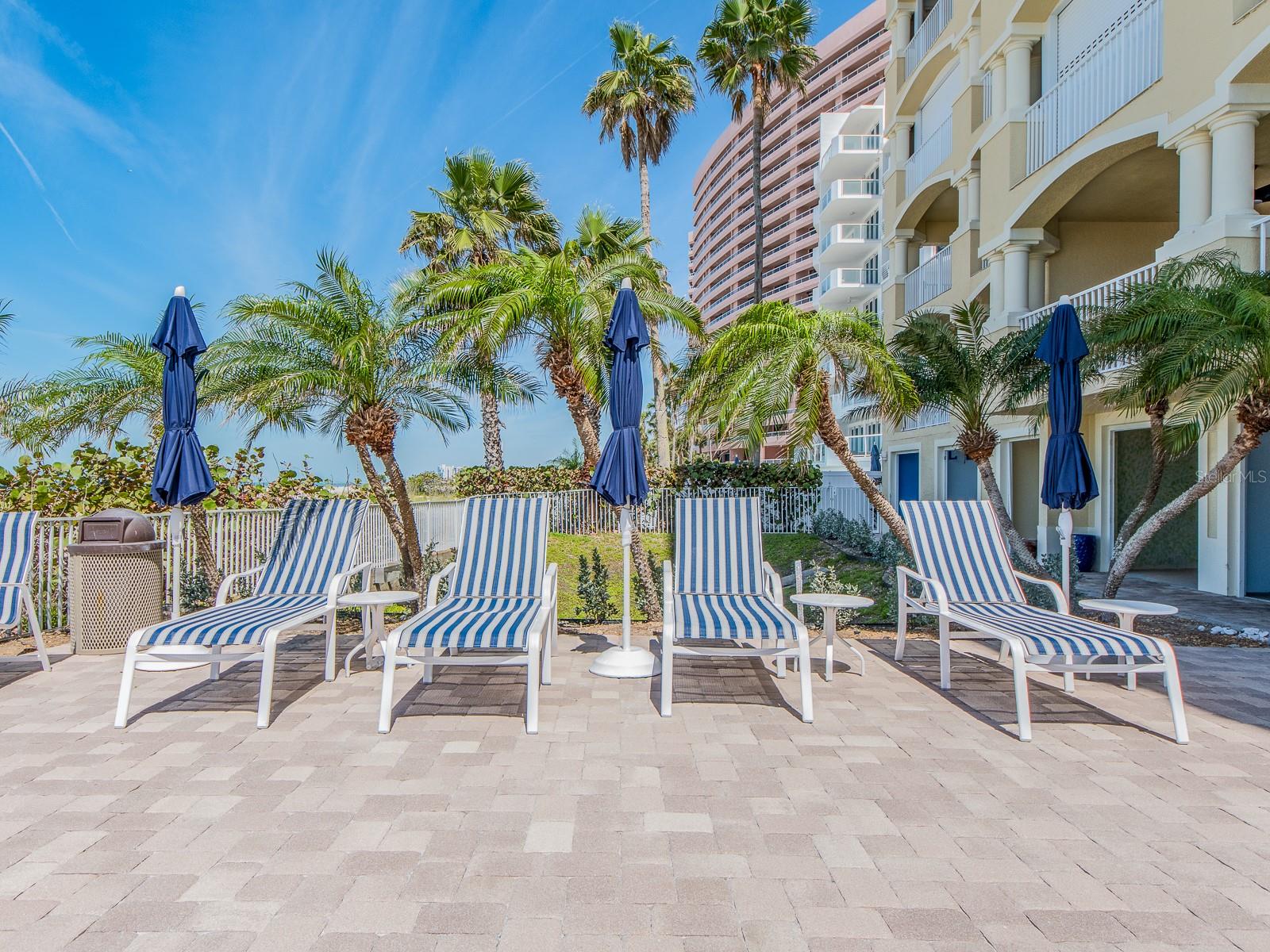 1370 GULF BLVD #402, CLEARWATER BEACH, FL, 33767