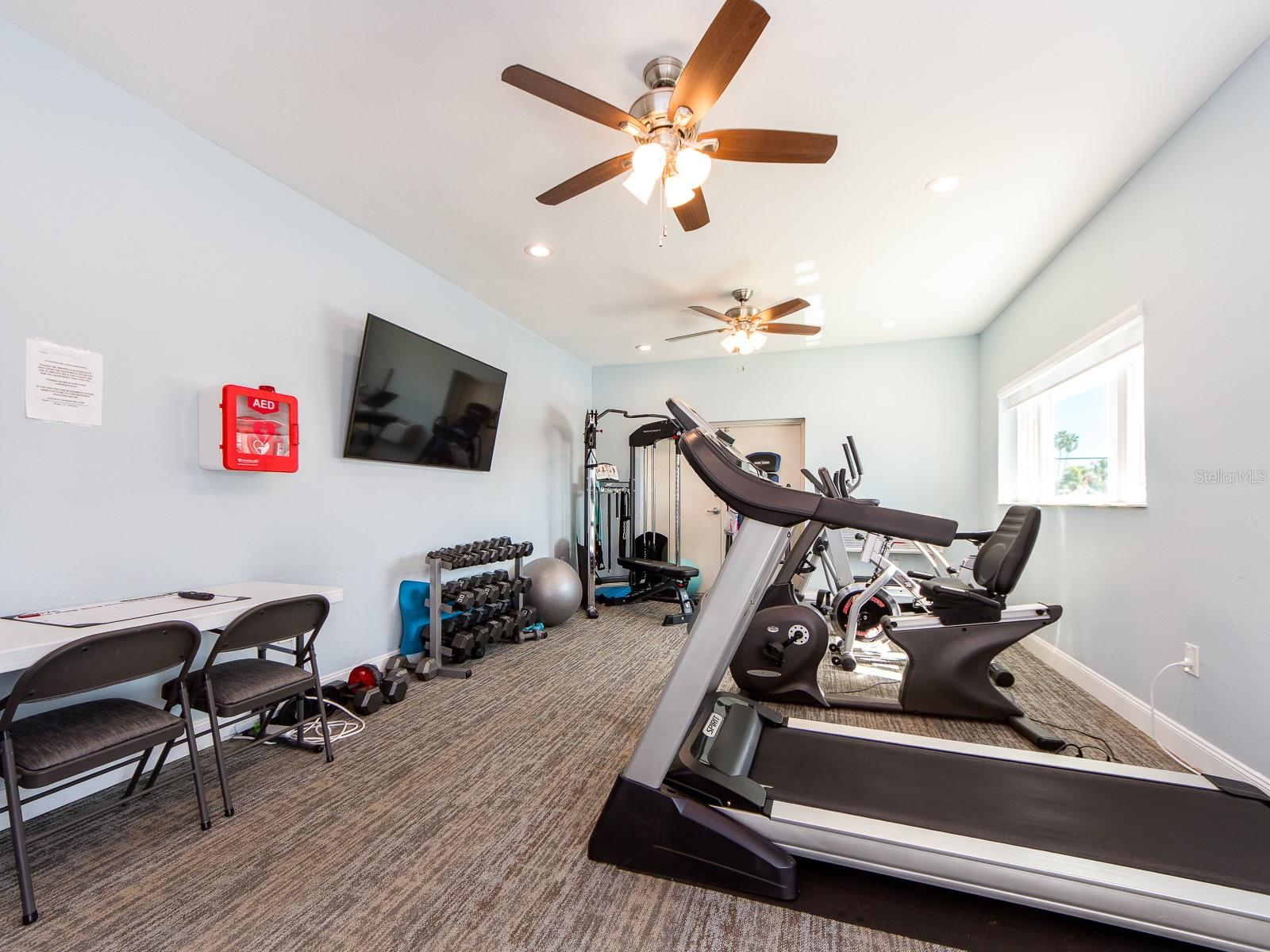 1370 GULF BLVD #402, CLEARWATER BEACH, FL, 33767