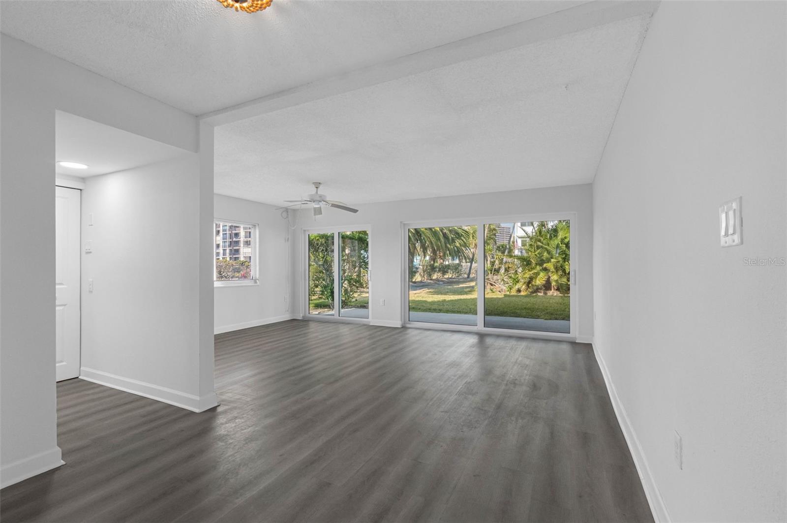 1451 GULF BLVD #101, CLEARWATER BEACH, FL, 33767