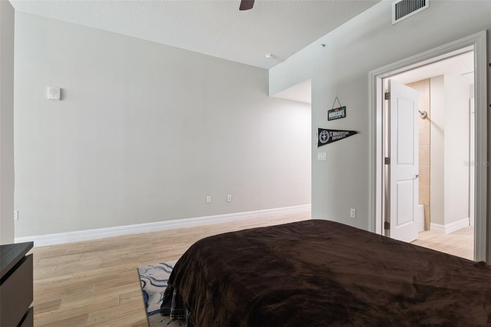 101 S EOLA DR #815, ORLANDO, FL, 32801