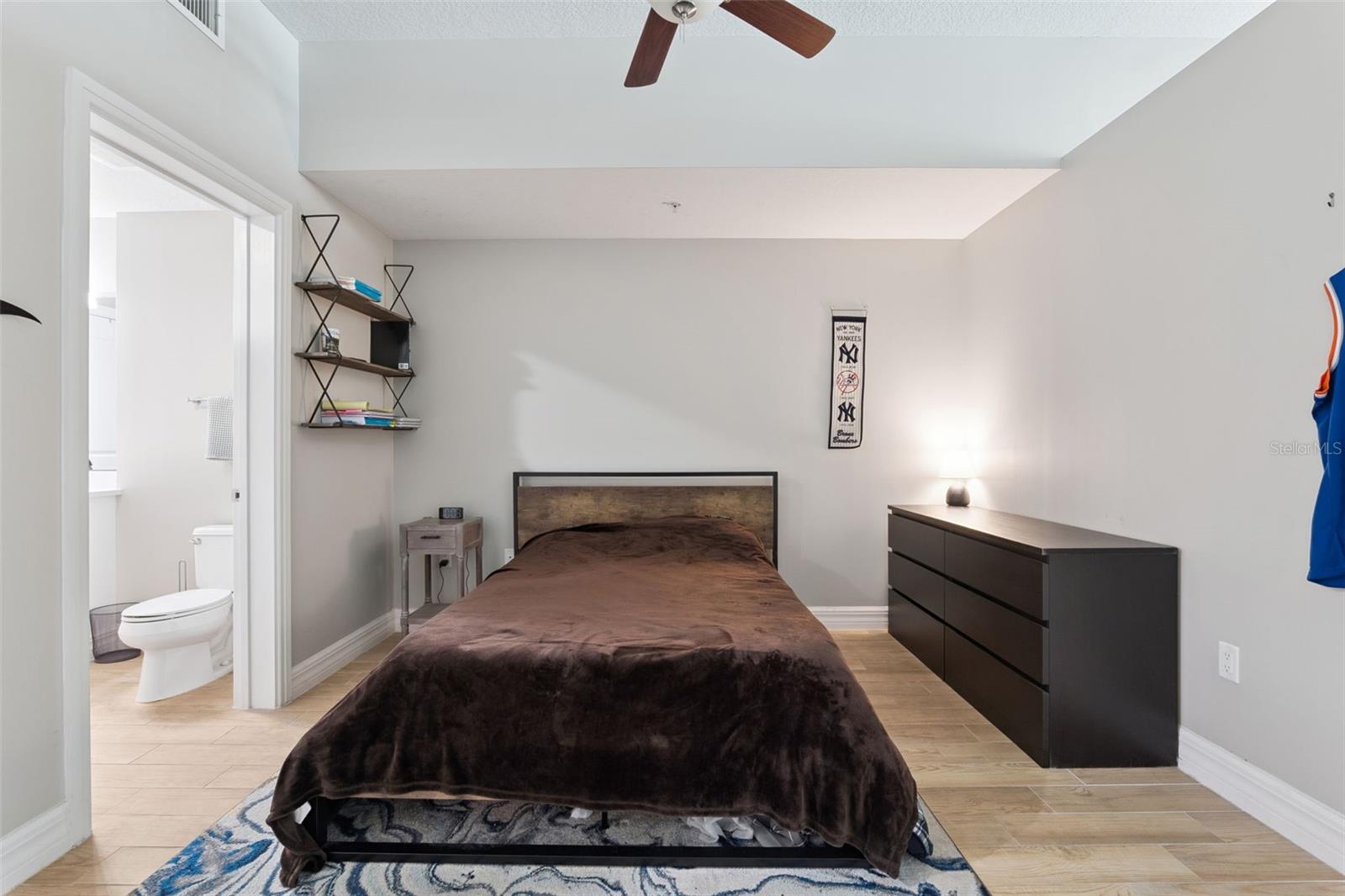 101 S EOLA DR #815, ORLANDO, FL, 32801