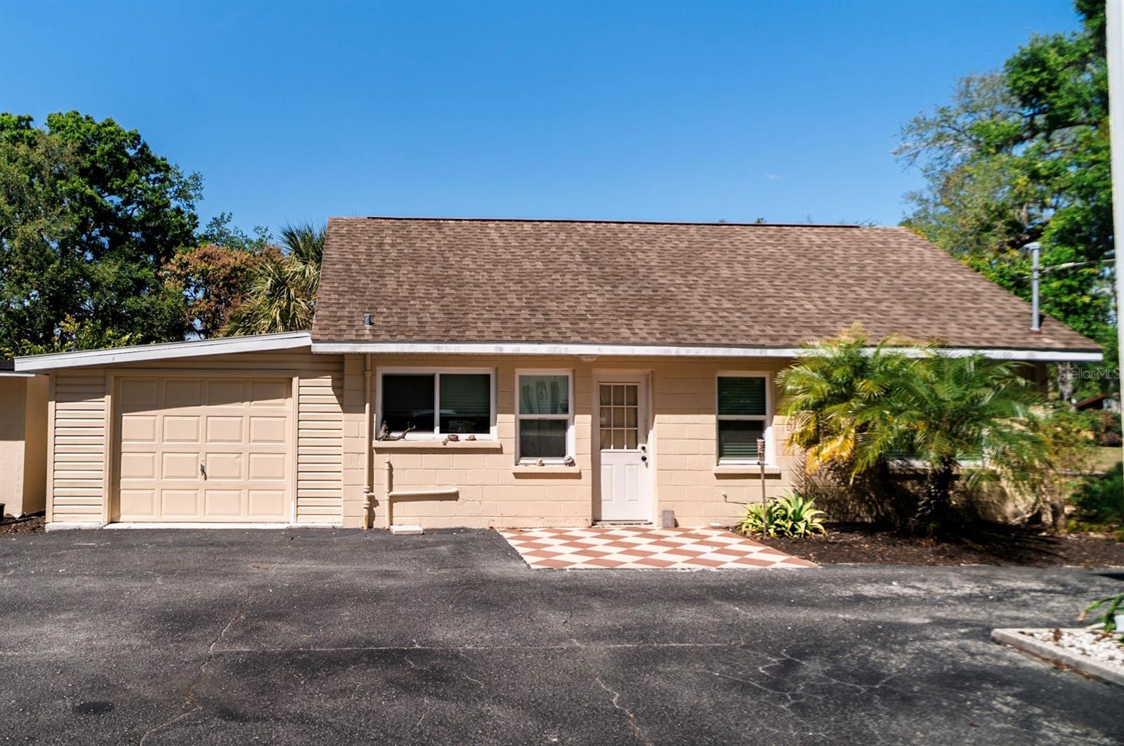 400 20TH ST E #1-6, BRADENTON, FL, 34208