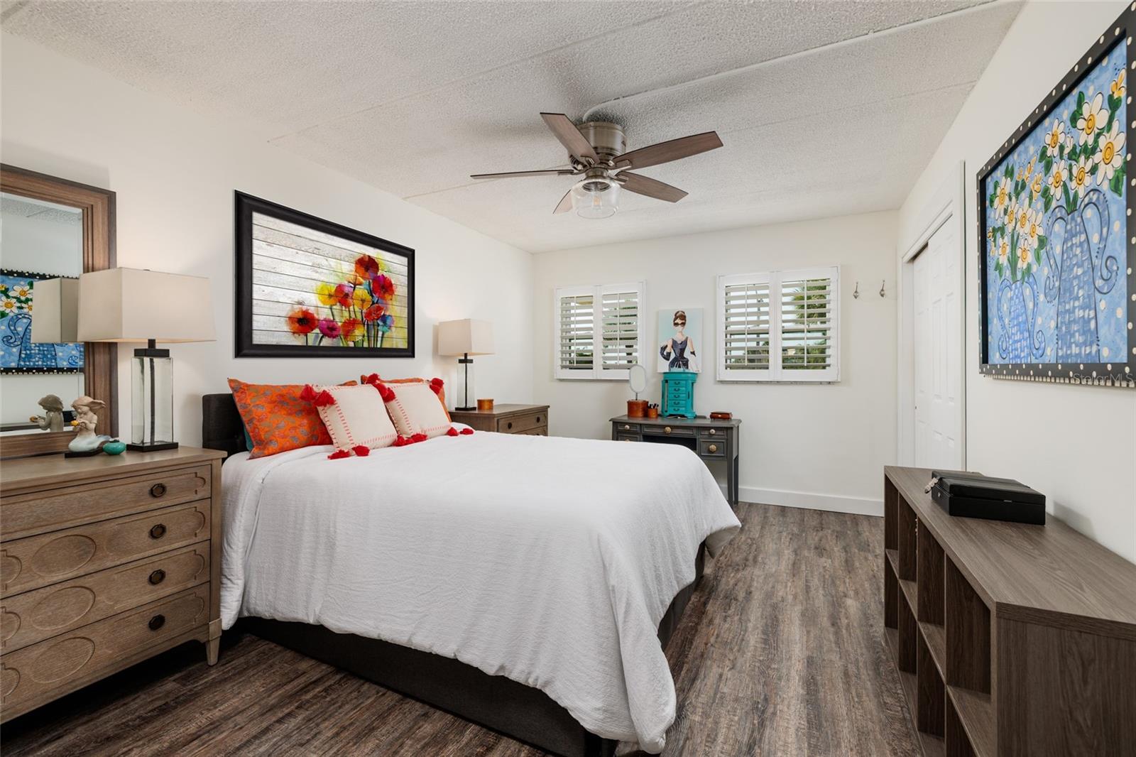 1 BOCA CIEGA POINT BLVD #206, ST PETERSBURG, FL, 33708