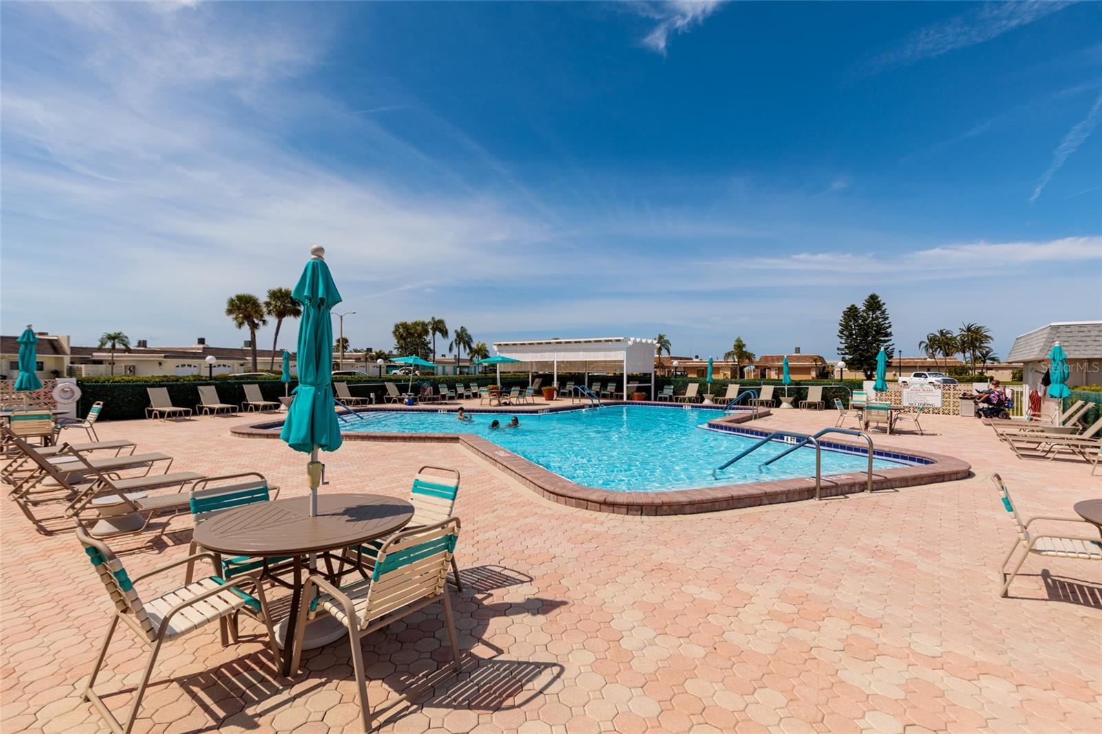 1 BOCA CIEGA POINT BLVD #206, ST PETERSBURG, FL, 33708