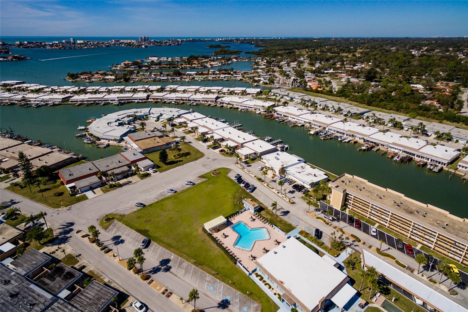 1 BOCA CIEGA POINT BLVD #206, ST PETERSBURG, FL, 33708