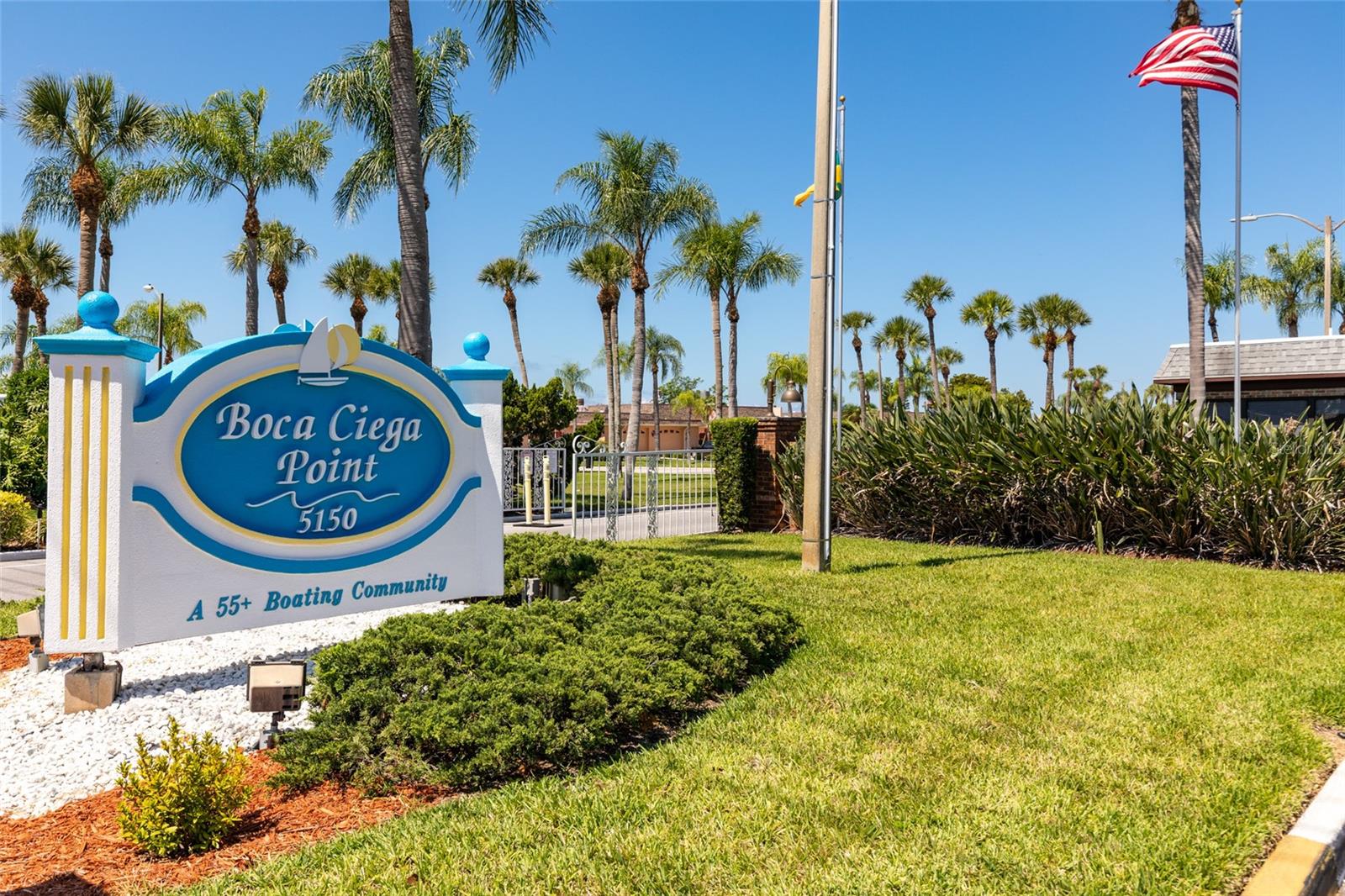 1 BOCA CIEGA POINT BLVD #206, ST PETERSBURG, FL, 33708