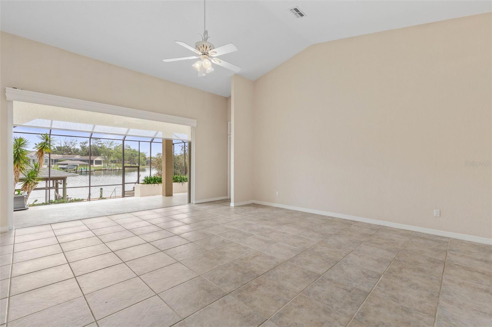 26 COCHISE CT, PALM COAST, FL, 32137