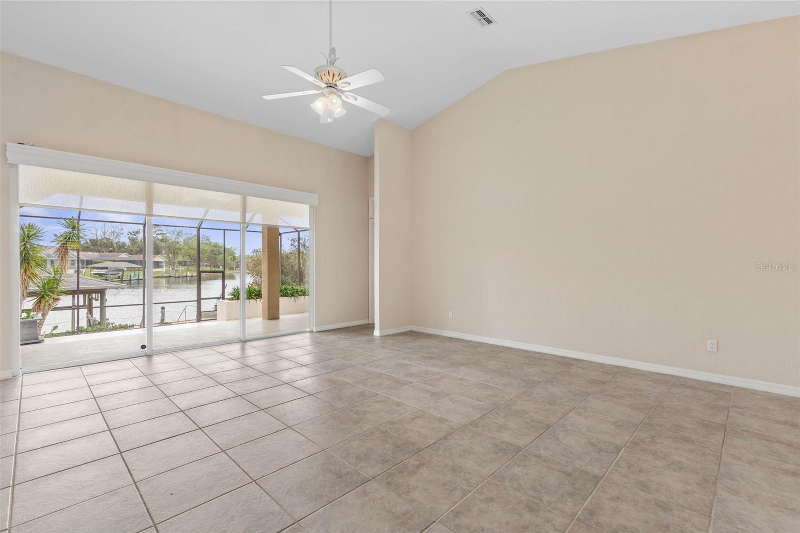 26 COCHISE CT, PALM COAST, FL, 32137