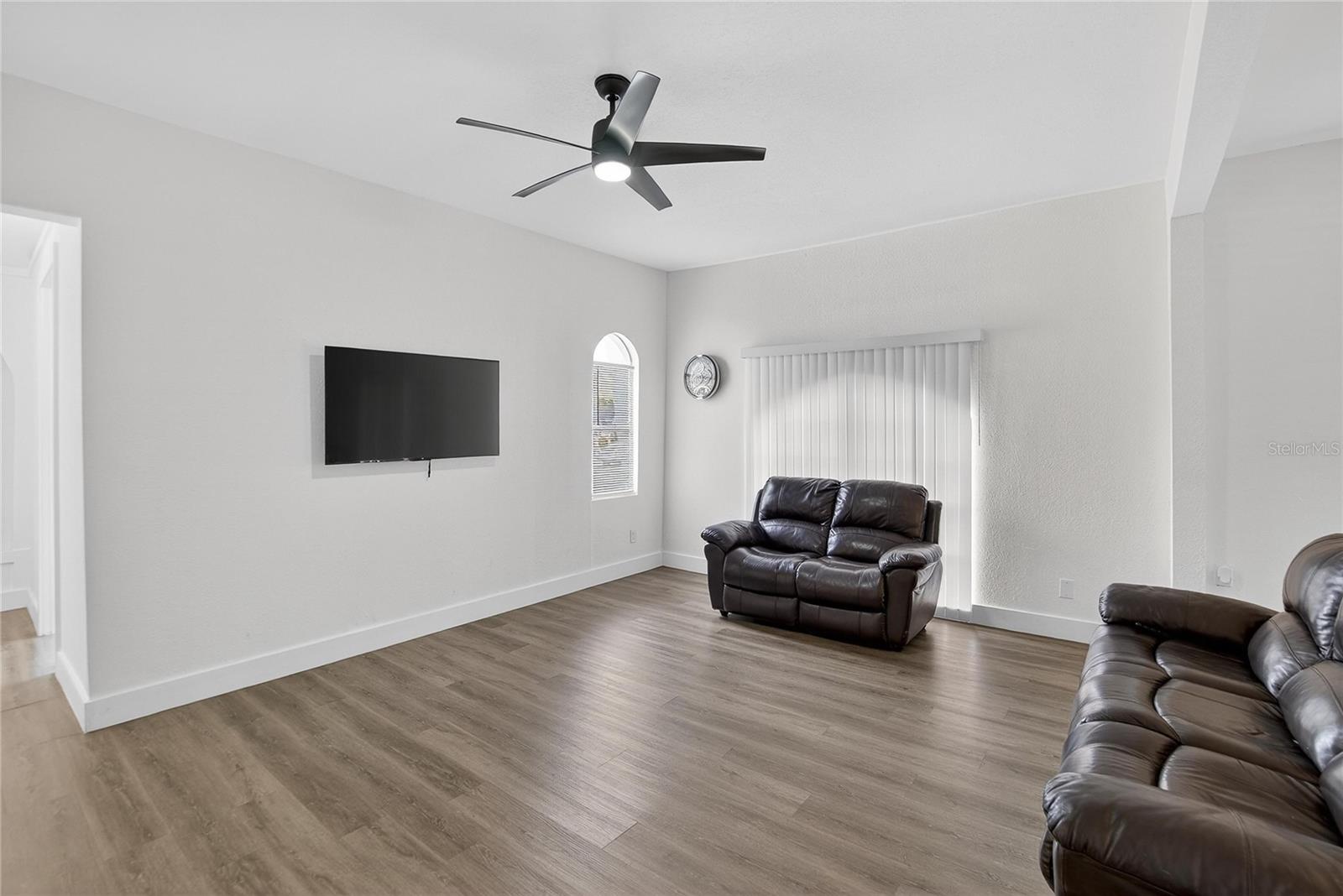 800 N CHURCH AVE, MULBERRY, FL, 33860