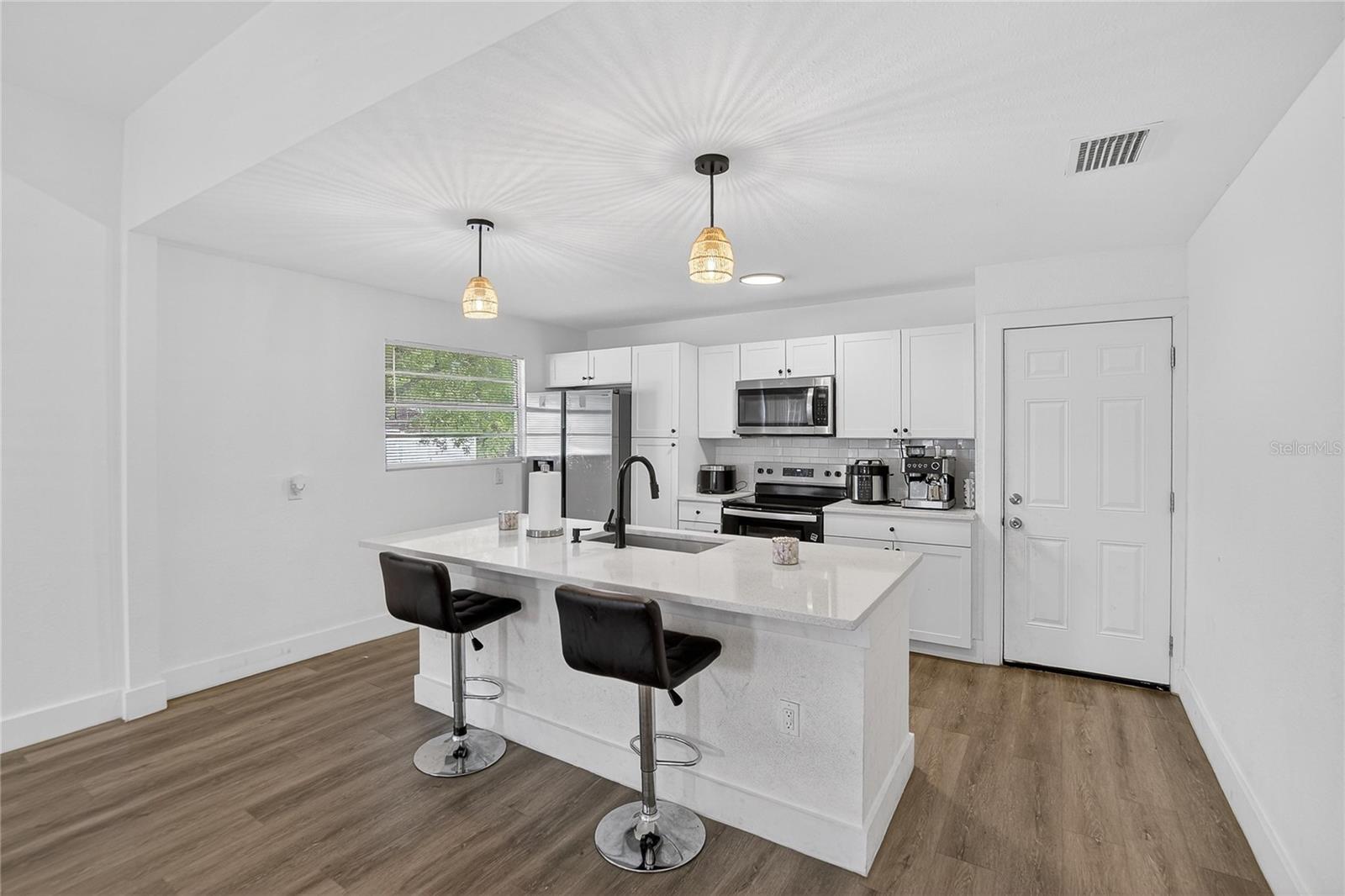 800 N CHURCH AVE, MULBERRY, FL, 33860