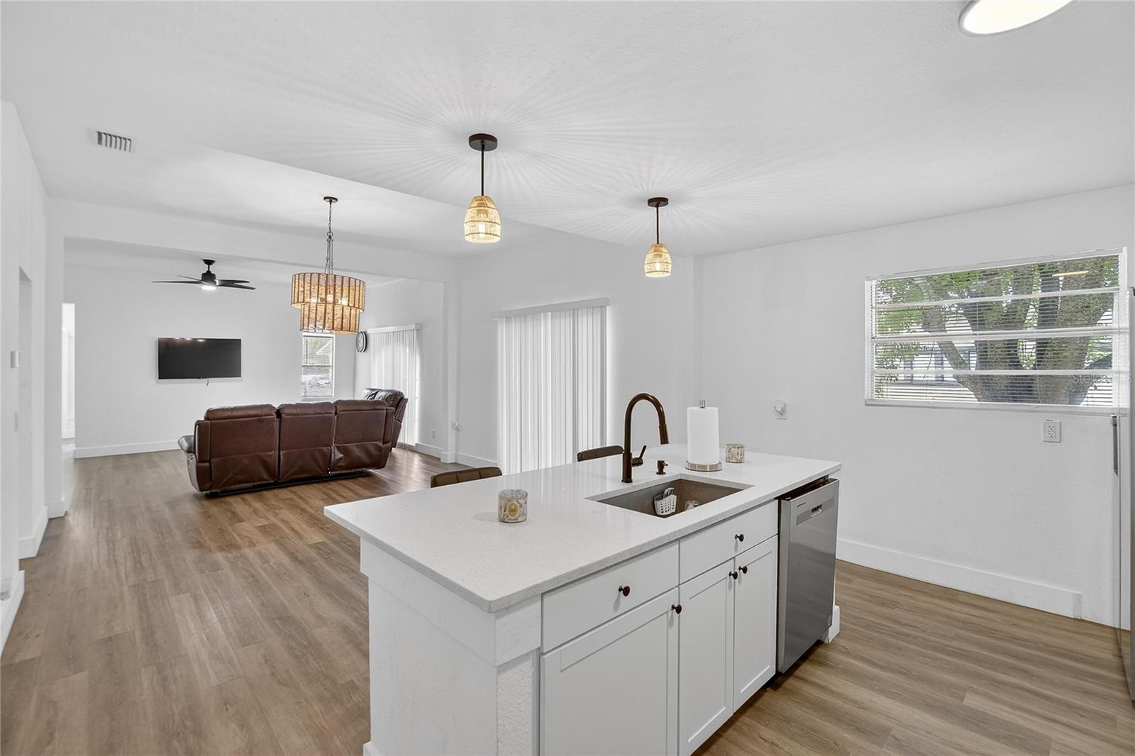 800 N CHURCH AVE, MULBERRY, FL, 33860