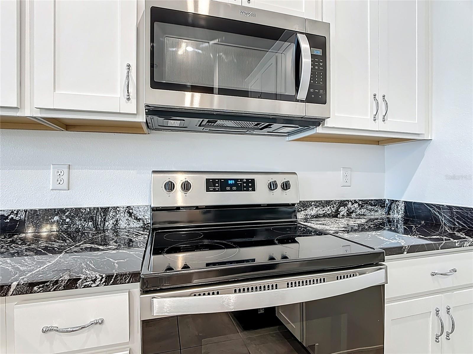 2512 BLOWING BREEZE AVE, KISSIMMEE, FL, 34744