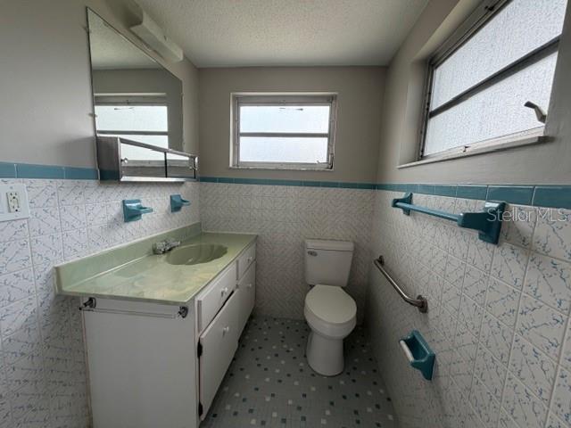 3220 HUNTINGTON RD, HOLIDAY, FL, 34691