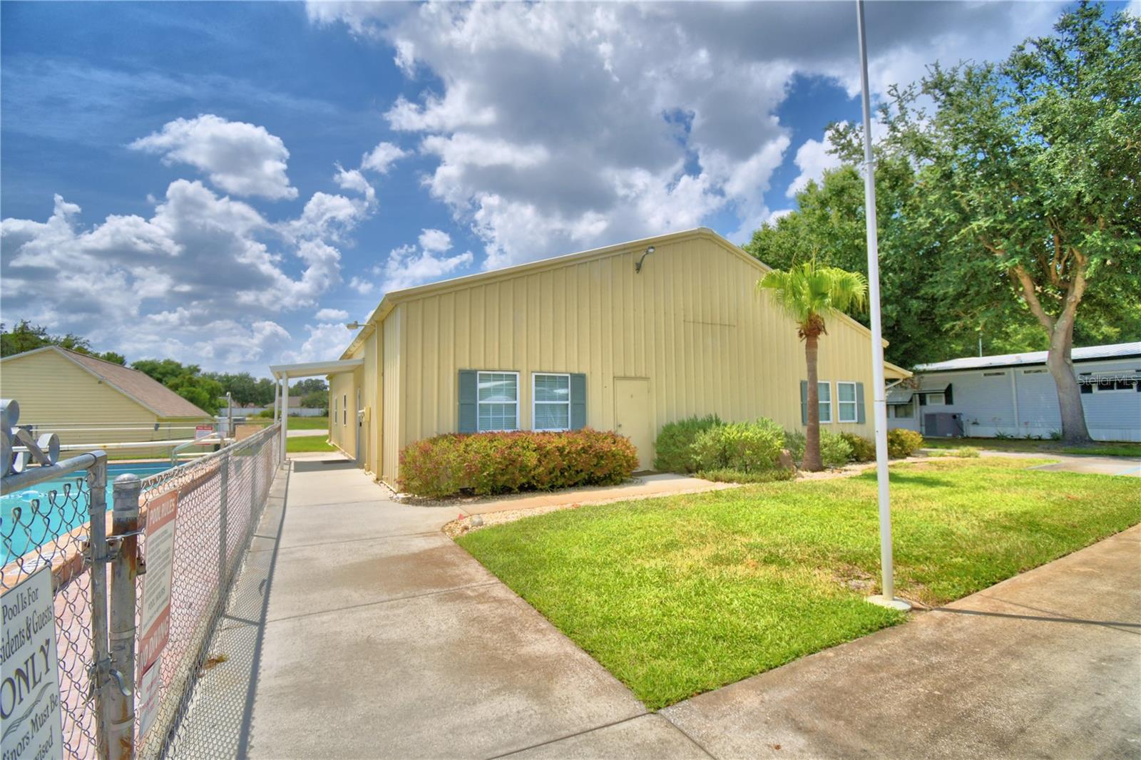 4925 CYPRESS GARDENS RD #100, WINTER HAVEN, FL, 33884