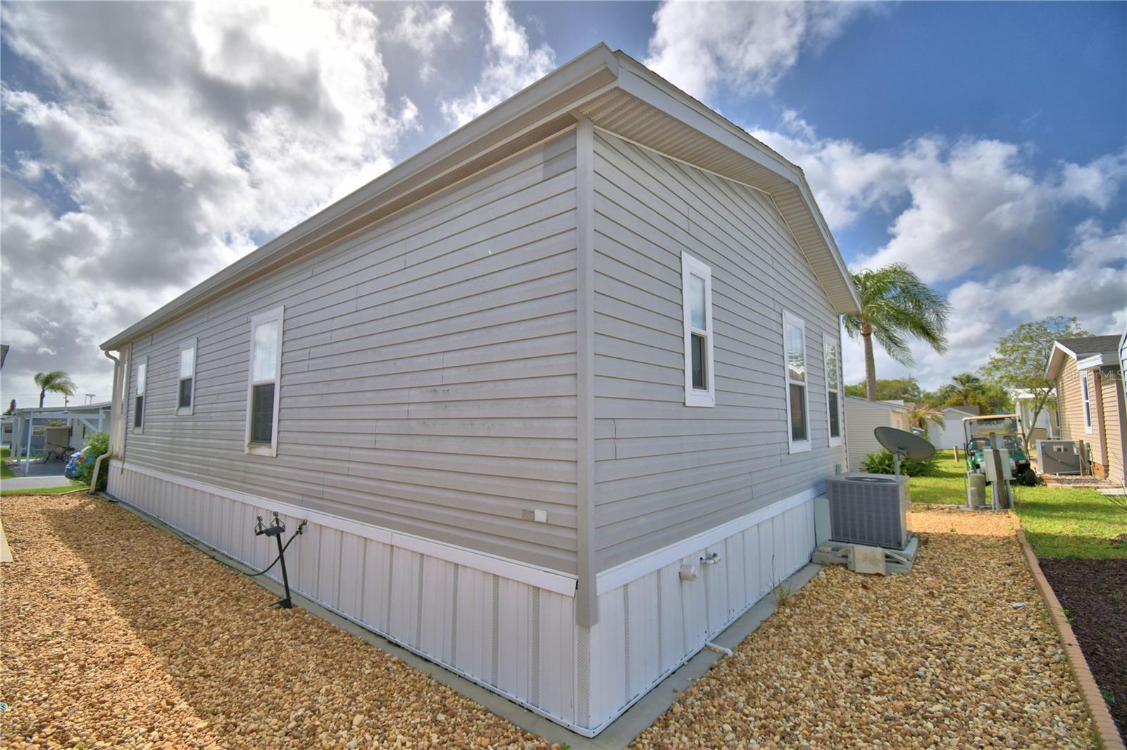 4925 CYPRESS GARDENS RD #100, WINTER HAVEN, FL, 33884