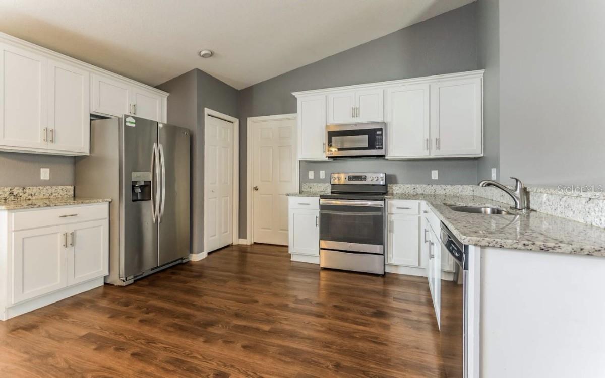 1435 PINEY BRANCH CIR, VALRICO, FL, 33594
