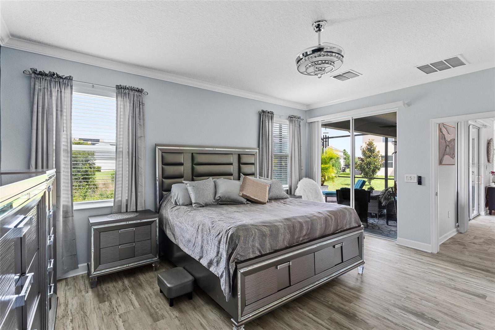 2215 CAMDEN PARK AVE, DAVENPORT, FL, 33837