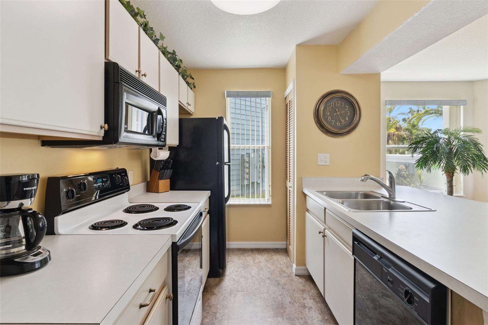 8707 KNIGHTSBRIDGE CT #B, KISSIMMEE, FL, 34747