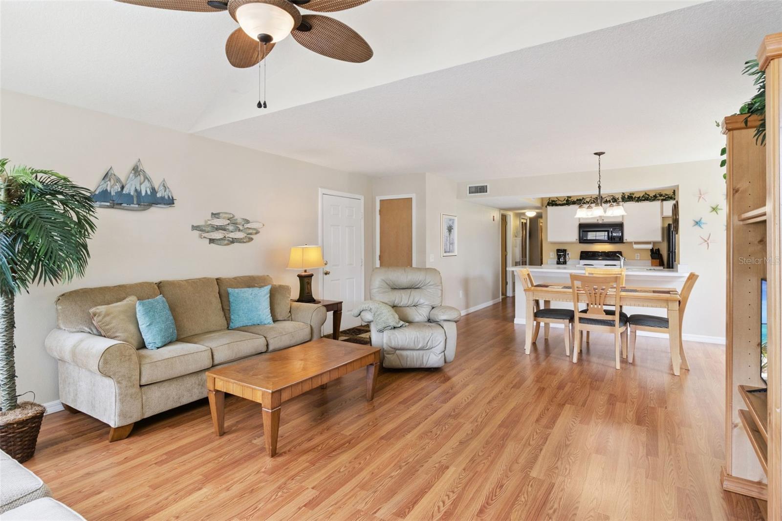 8707 KNIGHTSBRIDGE CT #B, KISSIMMEE, FL, 34747