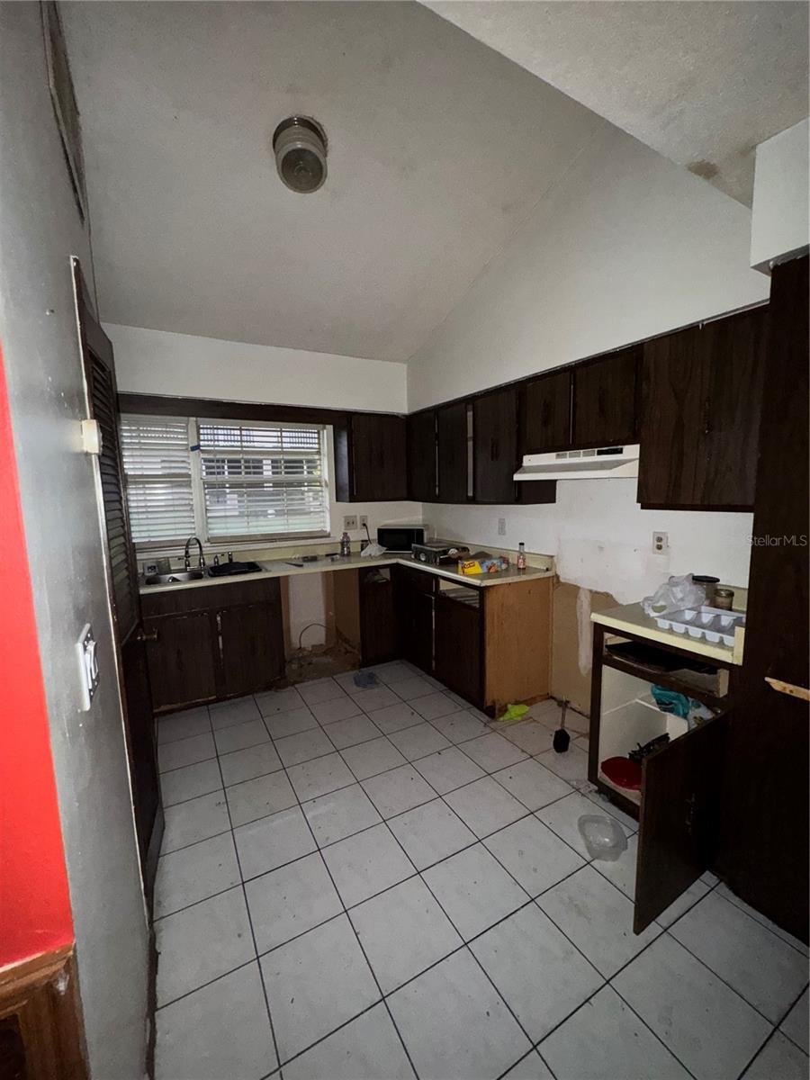 11001 SE SUNSET HARBOR RD #D21, SUMMERFIELD, FL, 34491